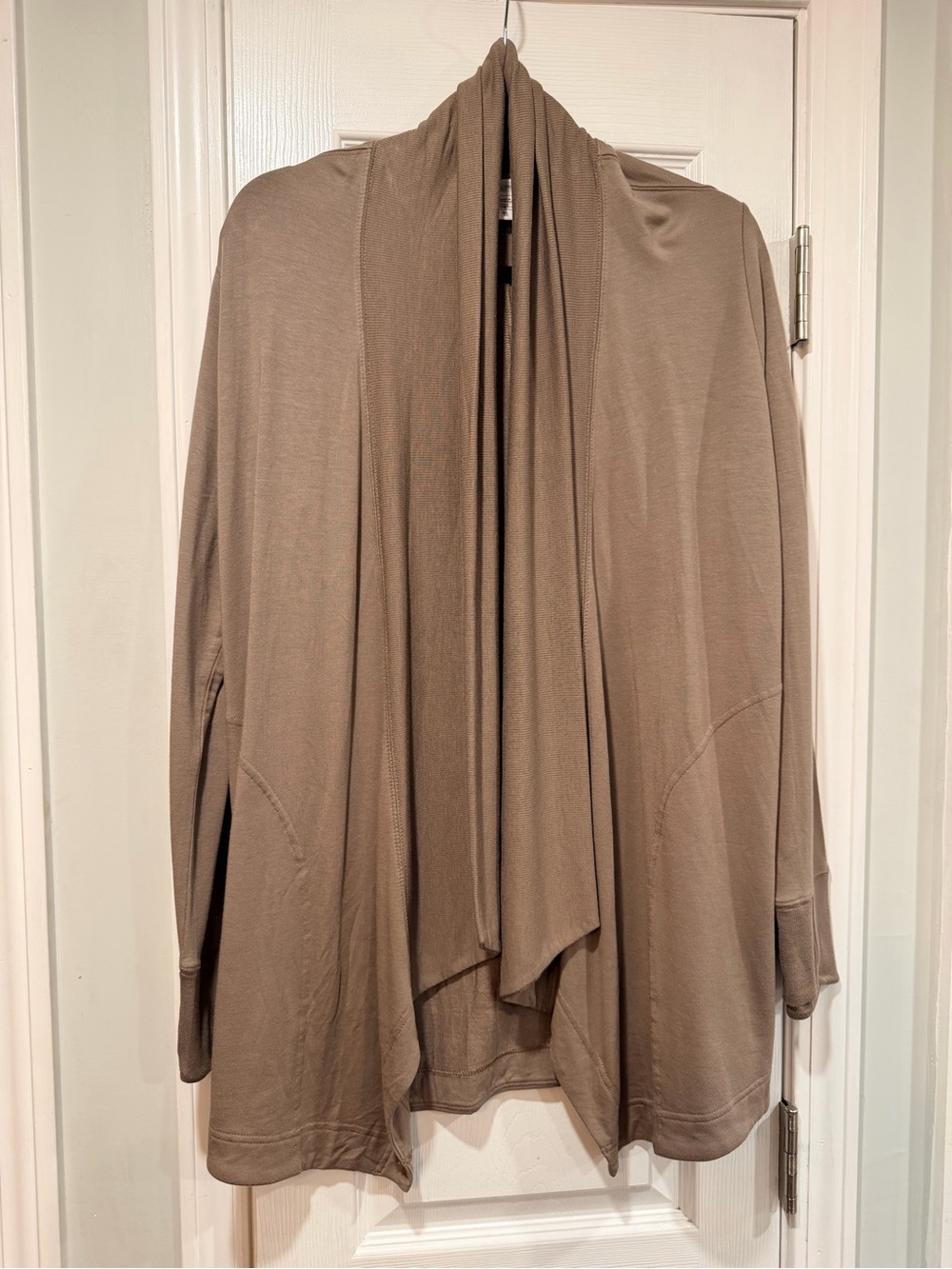 NWOT Athleta Size XXS Pranayama Wrap Cardigan Modal Thumbholes Pockets Tan Taupe